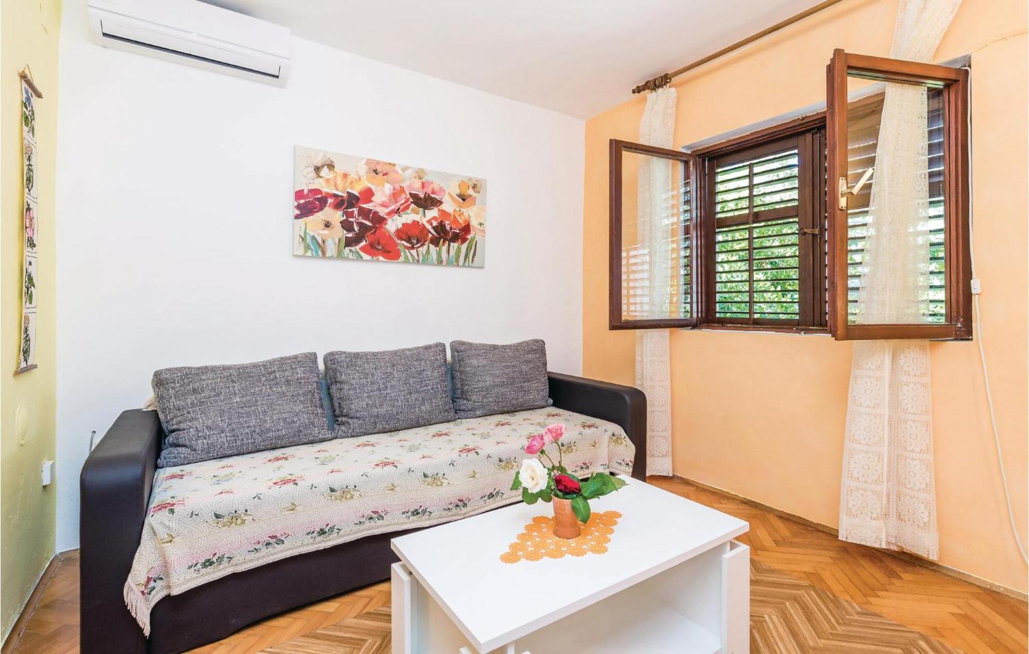 Stunning Apartment In Barbat-Rab With Wifi Barbat na Rabu Extérieur photo